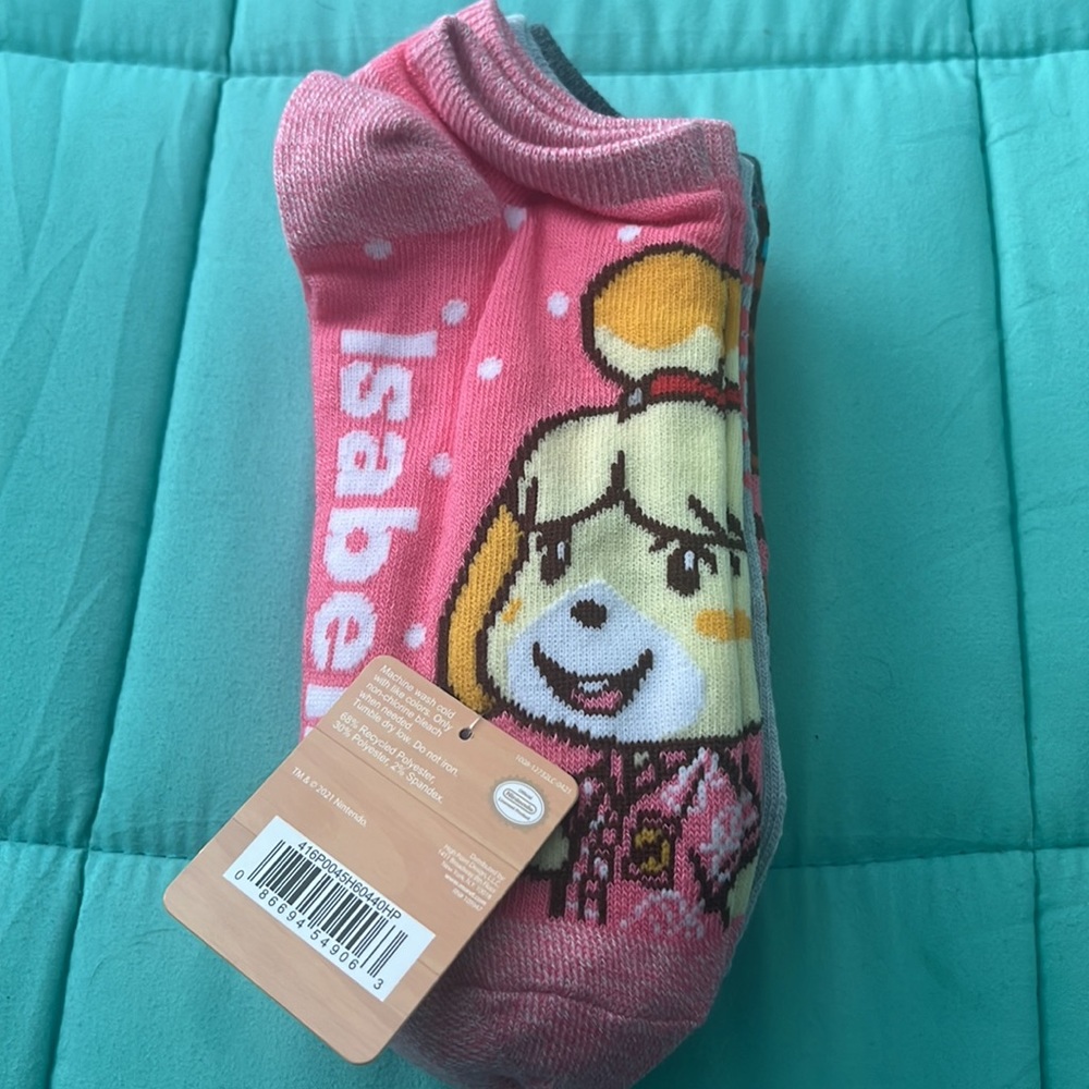 Animal Crossing New Horizons Socks NWT